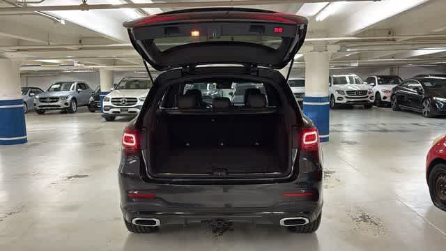 Thumbnail: 2022 Mercedes-Benz GLC - 8