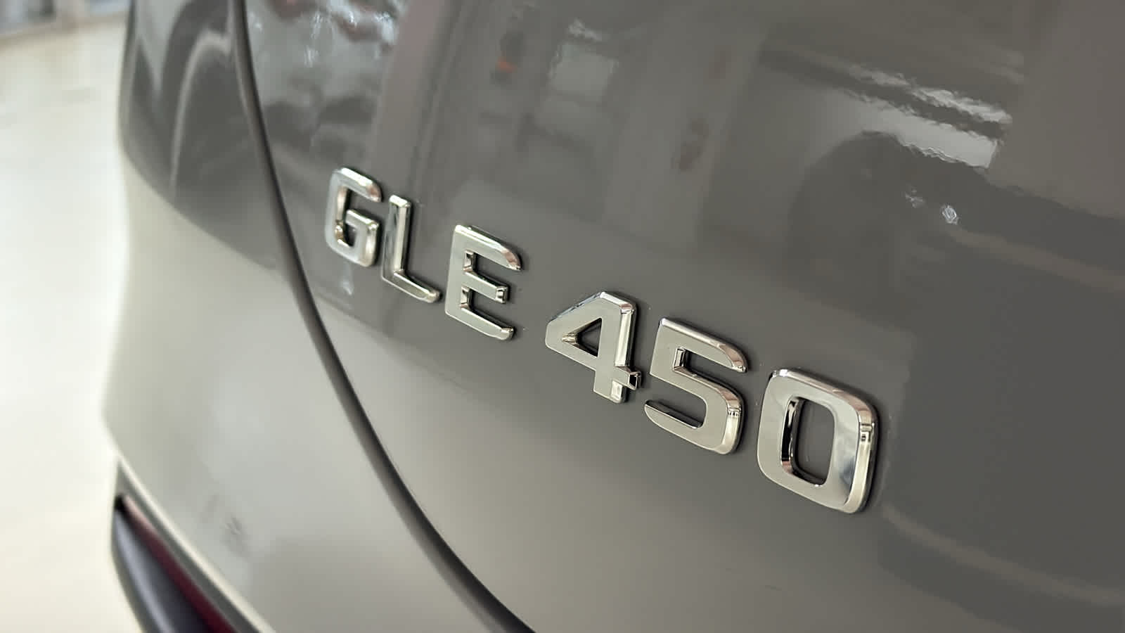 Thumbnail: 2026 Mercedes-Benz GLE - 10