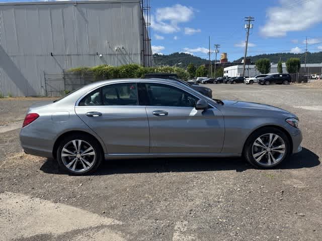 Thumbnail: 2016 Mercedes-Benz C-Class - 6