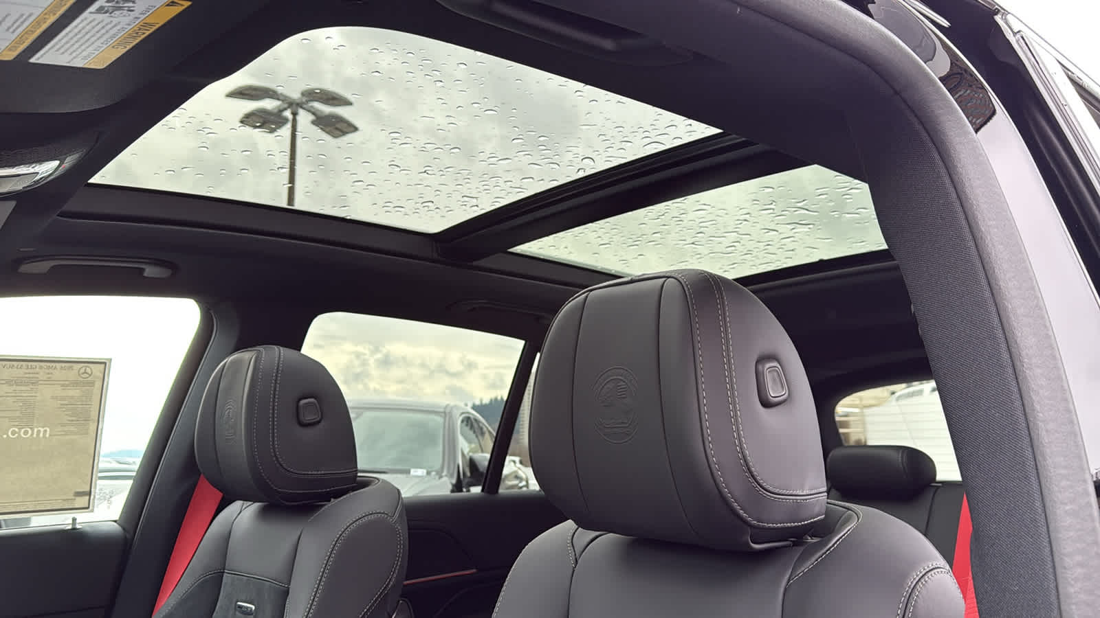 Thumbnail: 2026 Mercedes-Benz GLE - 25