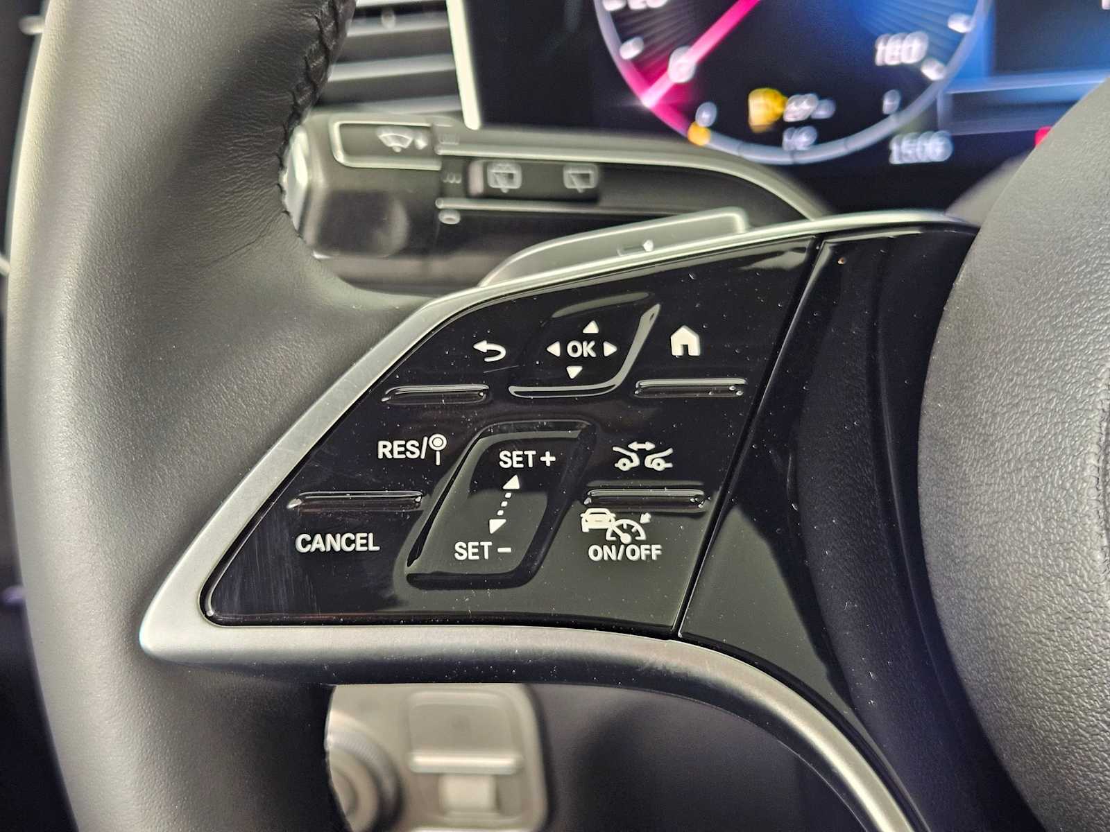 2025 Mercedes-Benz GLE 450 24
