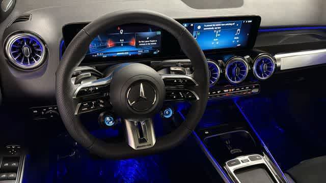 Thumbnail: 2026 Mercedes-Benz GLB - 25