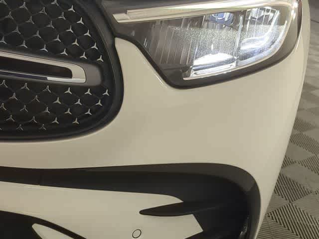 Thumbnail: 2026 Mercedes-Benz GLC - 10