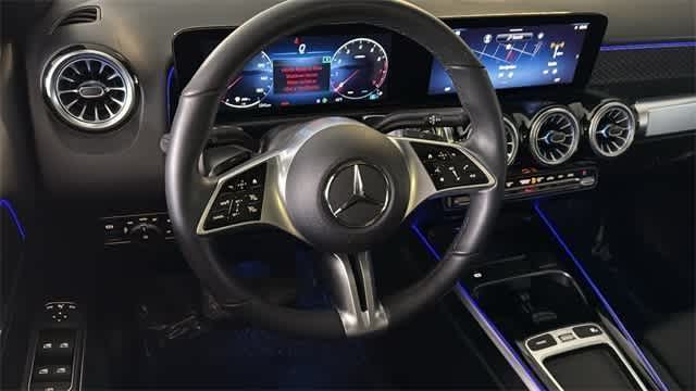 Thumbnail: 2025 Mercedes-Benz GLB - 50