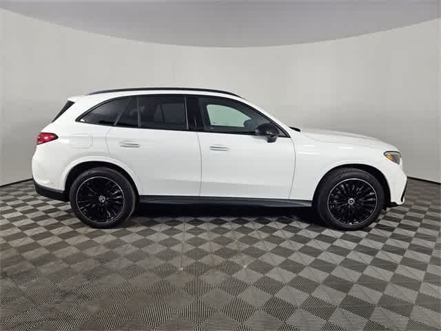 Thumbnail: 2025 Mercedes-Benz GLC - 6