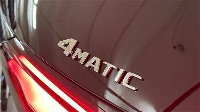 Thumbnail: 2025 Mercedes-Benz GLC - 9