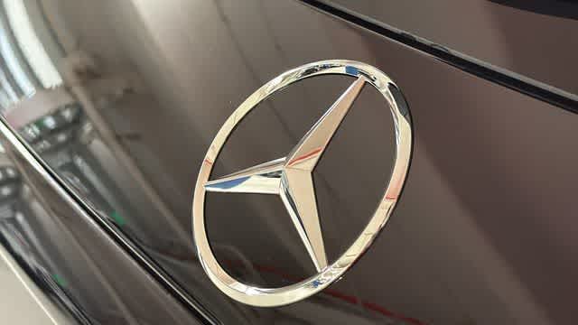 Thumbnail: 2026 Mercedes-Benz GLC - 8