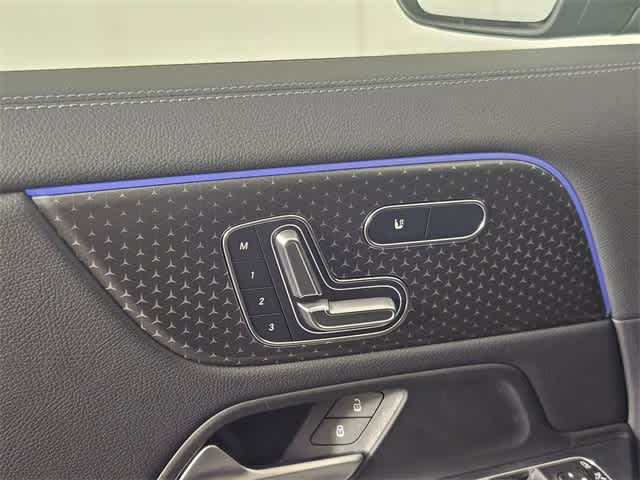 2025 Mercedes-Benz GLA 250 4MATIC 30