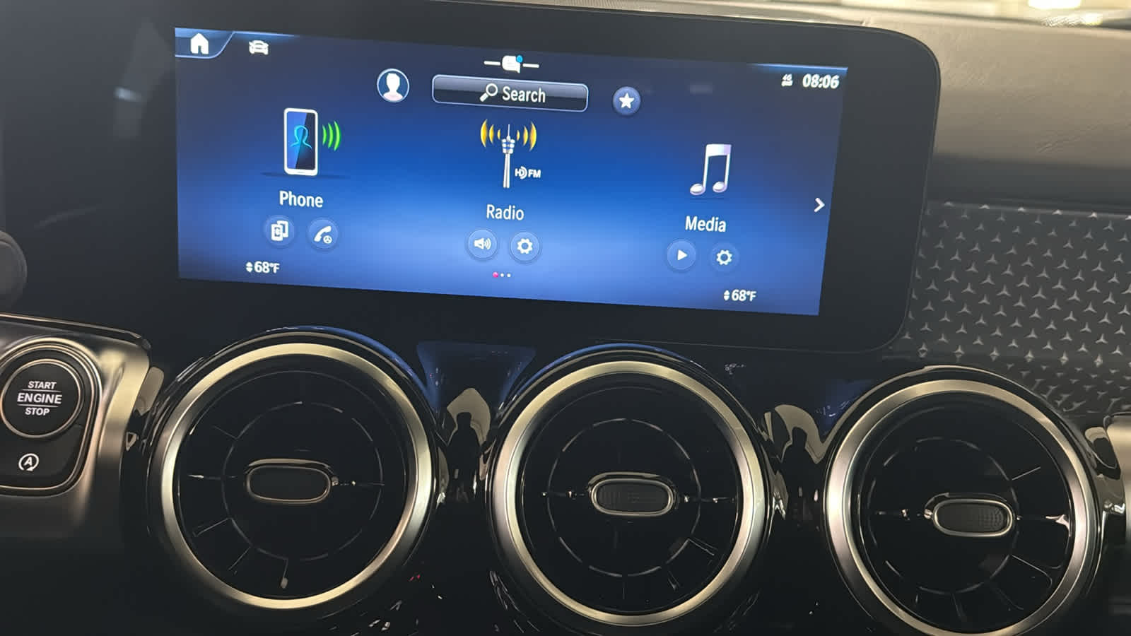 Thumbnail: 2026 Mercedes-Benz GLB - 22