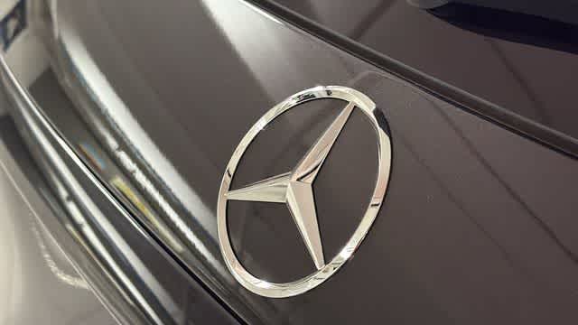 Thumbnail: 2025 Mercedes-Benz GLC - 9