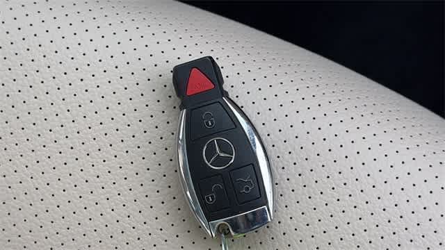 Thumbnail: 2019 Mercedes-Benz GLC - 37