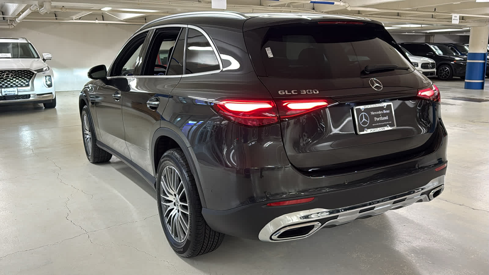 Thumbnail: 2026 Mercedes-Benz GLC - 7