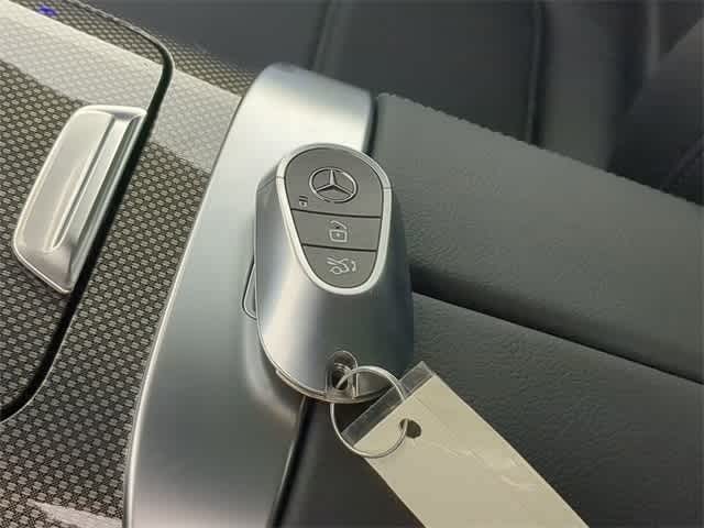 Thumbnail: 2026 Mercedes-Benz GLC - 37