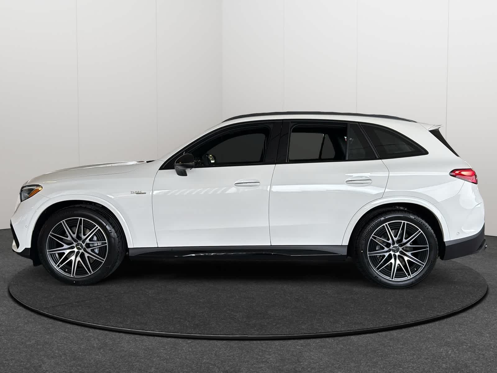 Thumbnail: 2026 Mercedes-Benz GLC - 3