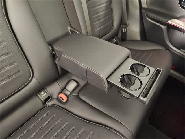 Thumbnail: 2025 Mercedes-Benz GLC - 37