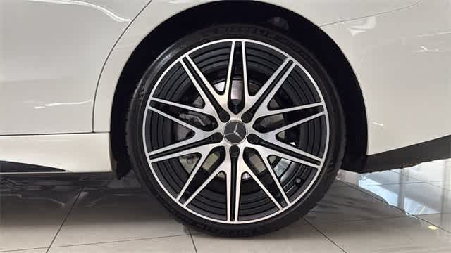 Thumbnail: 2025 Mercedes-Benz C-Class - 12