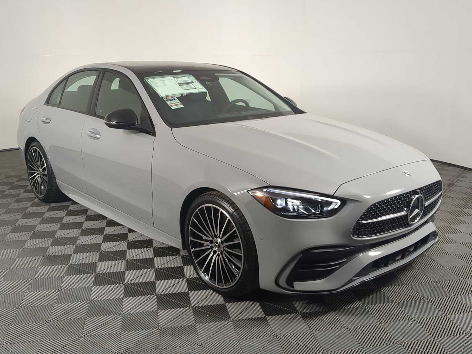 Thumbnail: 2025 Mercedes-Benz C-Class - 7