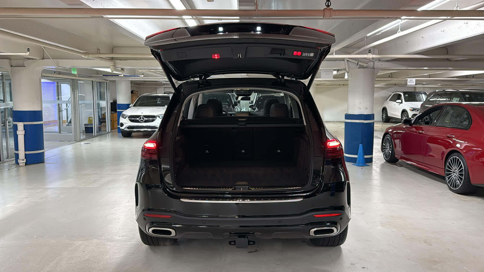 Thumbnail: 2026 Mercedes-Benz GLE - 7