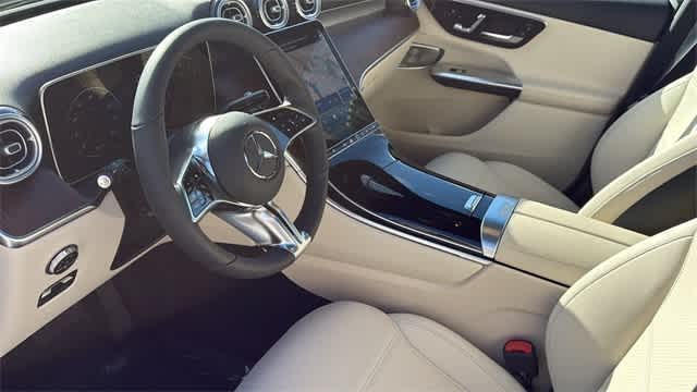 Thumbnail: 2026 Mercedes-Benz GLC - 28