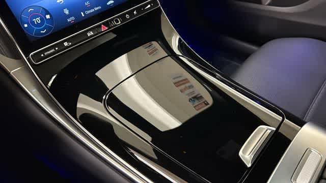 Thumbnail: 2026 Mercedes-Benz GLC - 22