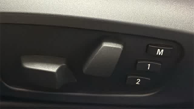 Thumbnail: 2013 BMW 1 Series - 16