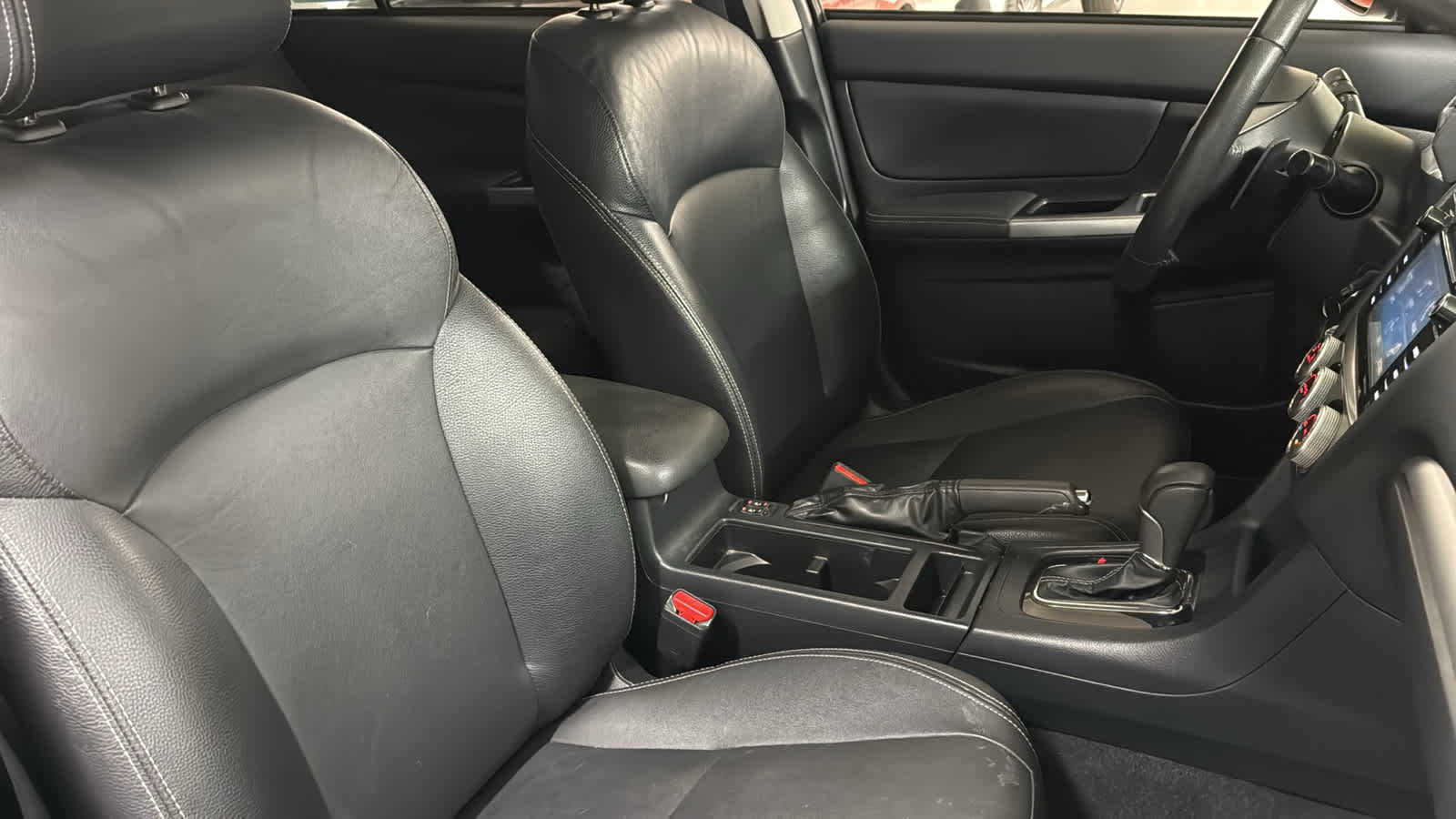 Thumbnail: 2015 Subaru XV Crosstrek - 33