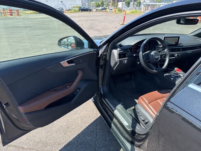 Thumbnail: 2019 Audi A4 - 9