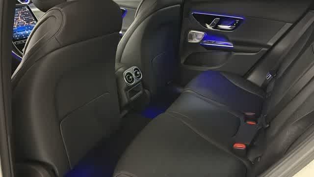 Thumbnail: 2026 Mercedes-Benz GLC - 29