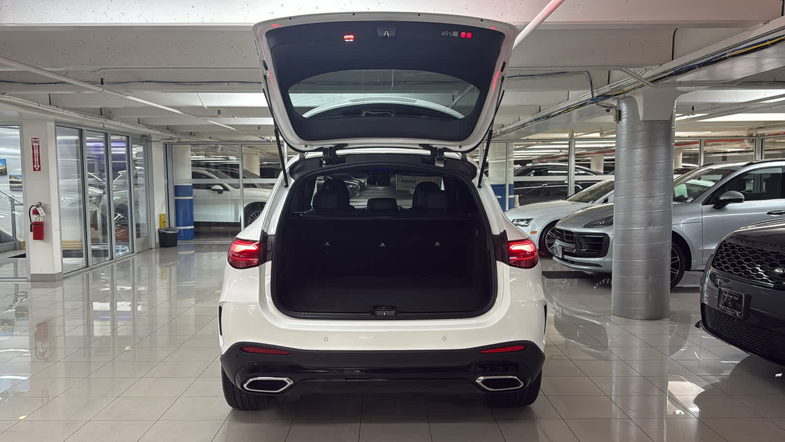 Thumbnail: 2026 Mercedes-Benz GLC - 7