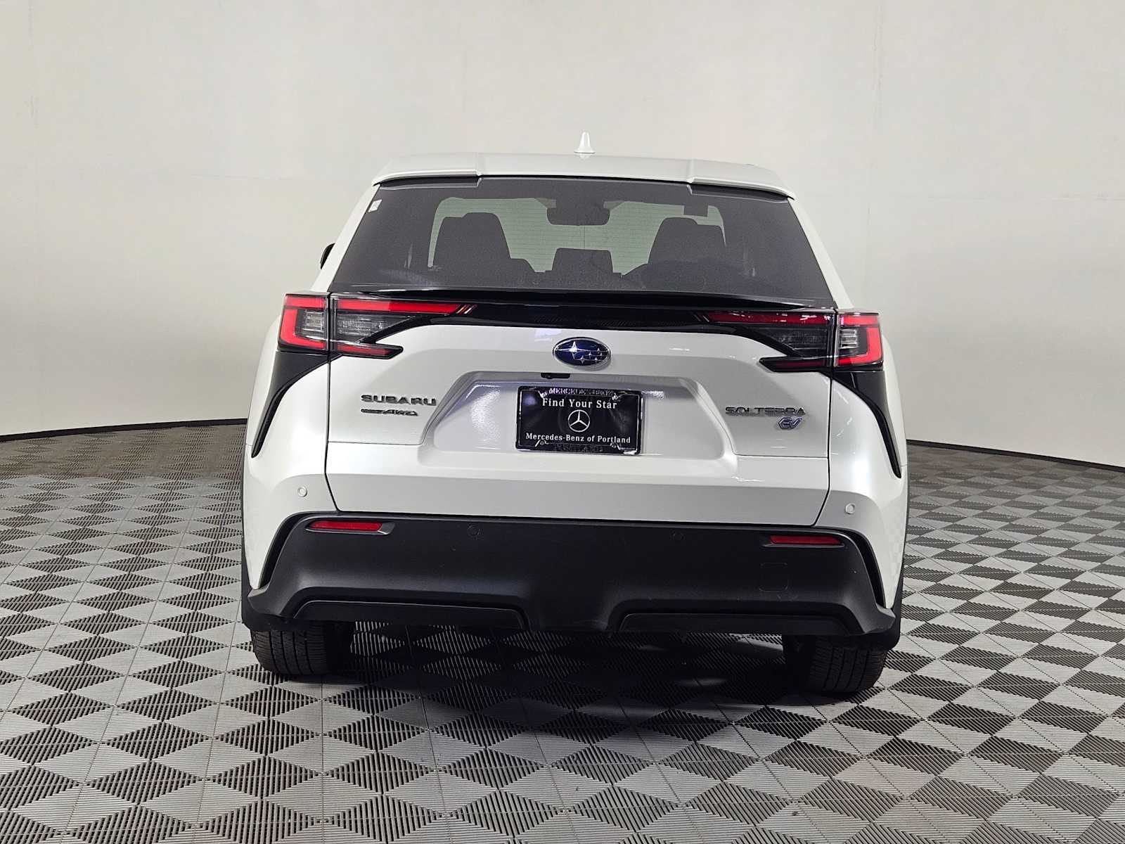 Thumbnail: 2023 Subaru Solterra - 4