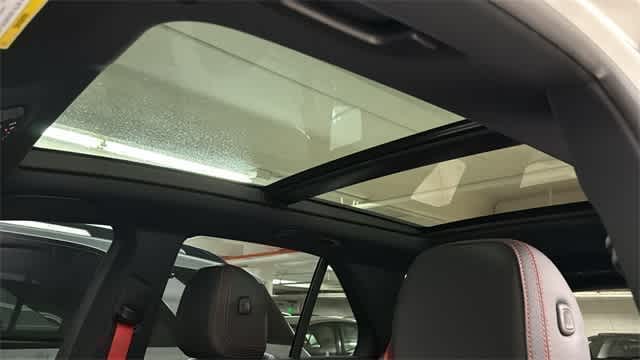 Thumbnail: 2022 Mercedes-Benz GLE - 24