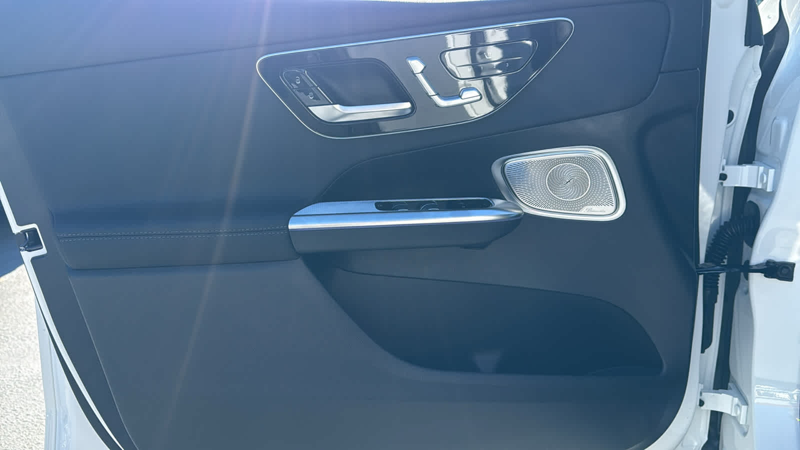 Thumbnail: 2026 Mercedes-Benz GLC - 15