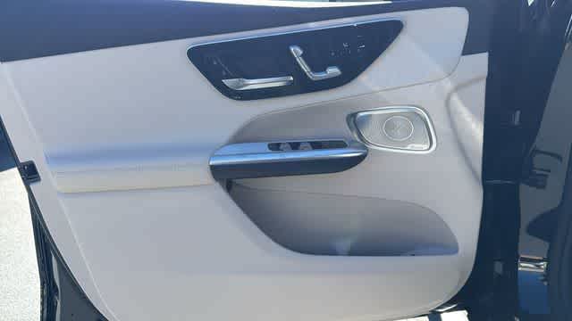 Thumbnail: 2026 Mercedes-Benz GLC - 5