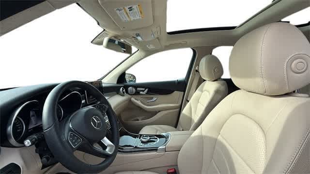 Thumbnail: 2019 Mercedes-Benz GLC - 4