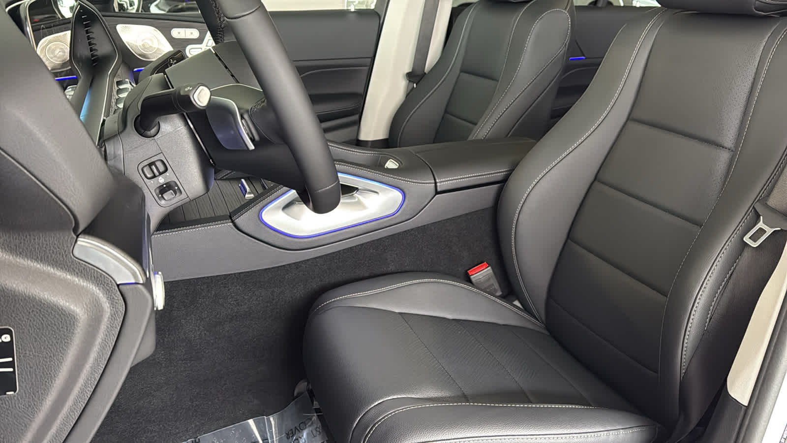 Thumbnail: 2026 Mercedes-Benz GLE - 29