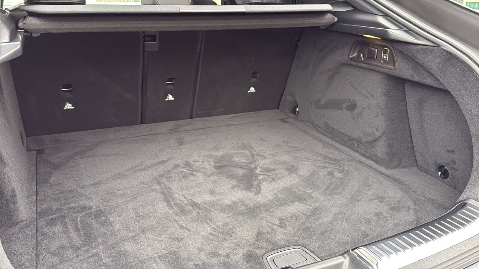 Thumbnail: 2026 Mercedes-Benz GLE - 34