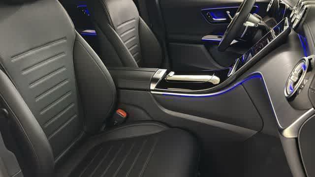 Thumbnail: 2026 Mercedes-Benz GLC - 34