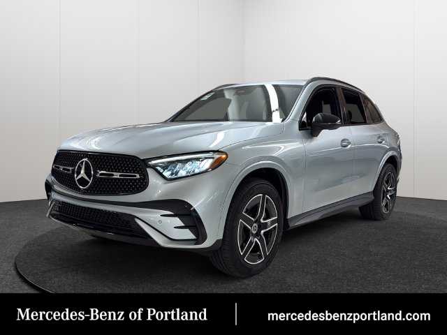 2026 Mercedes-Benz GLC Base