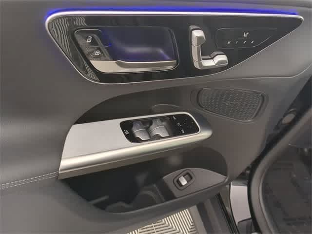 Thumbnail: 2026 Mercedes-Benz GLC - 17