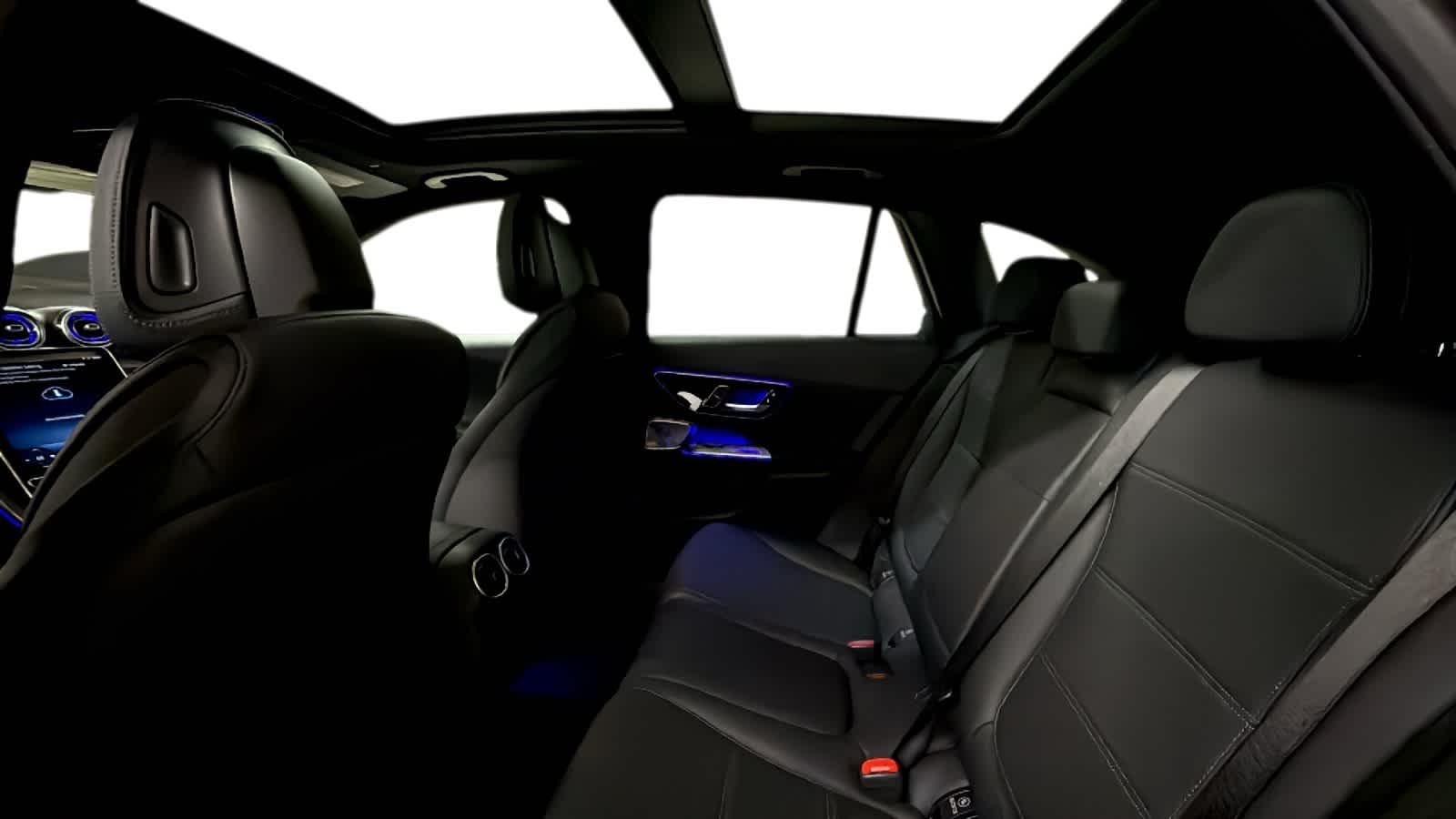 Thumbnail: 2026 Mercedes-Benz GLC - 6