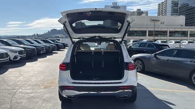 Thumbnail: 2025 Mercedes-Benz GLB - 7