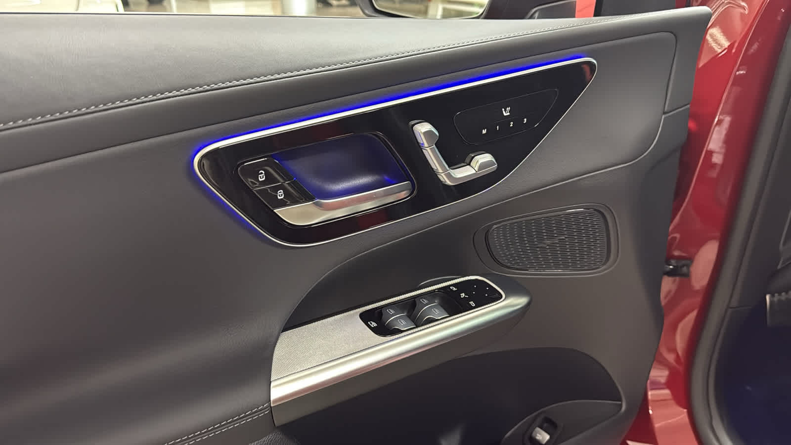 Thumbnail: 2026 Mercedes-Benz GLC - 15