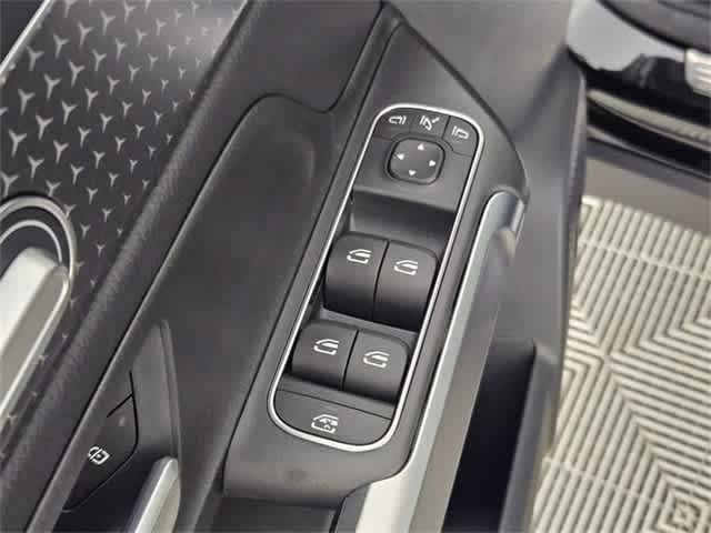 Thumbnail: 2025 Mercedes-Benz GLB - 43