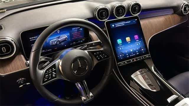 Thumbnail: 2025 Mercedes-Benz GLC - 21