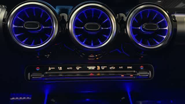 Thumbnail: 2026 Mercedes-Benz GLB - 22