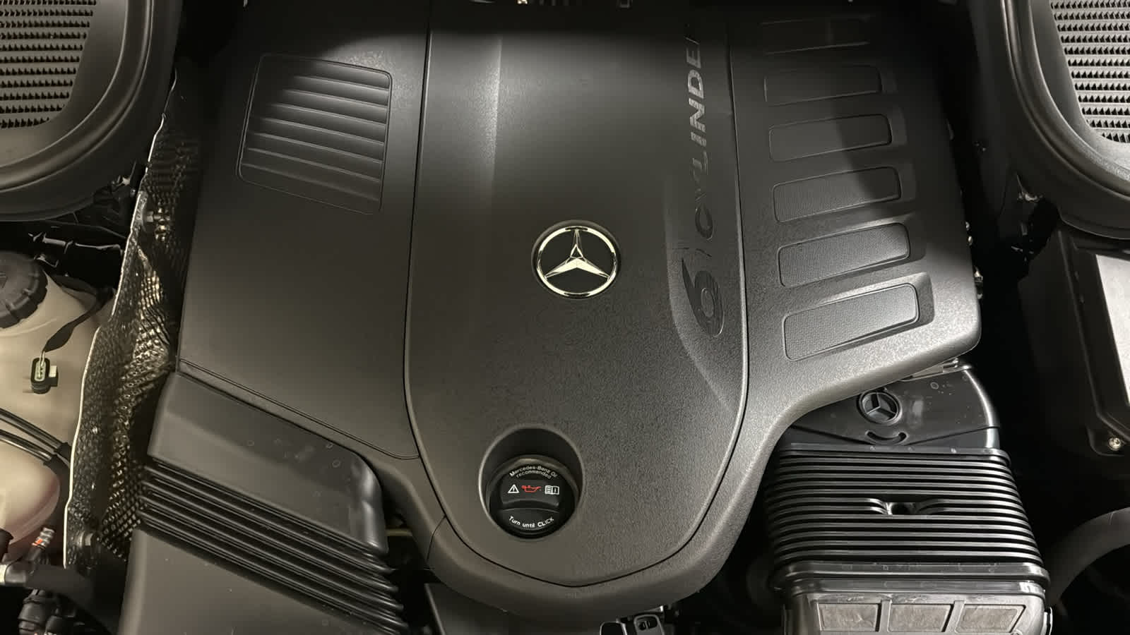 Thumbnail: 2026 Mercedes-Benz GLE - 12