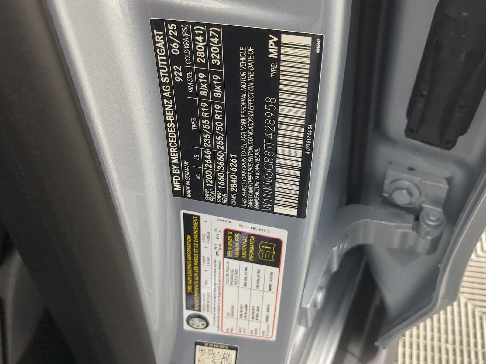 Thumbnail: 2026 Mercedes-Benz GLC - 39