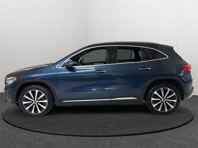 Thumbnail: 2022 Mercedes-Benz GLA - 6