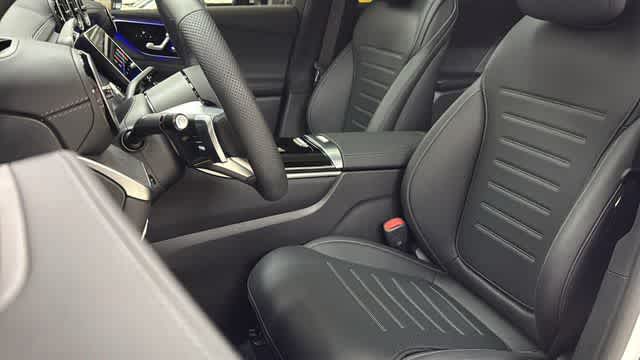 Thumbnail: 2026 Mercedes-Benz GLC - 26