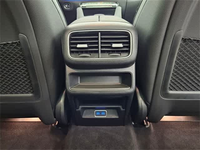 Thumbnail: 2025 Mercedes-Benz GLE - 35